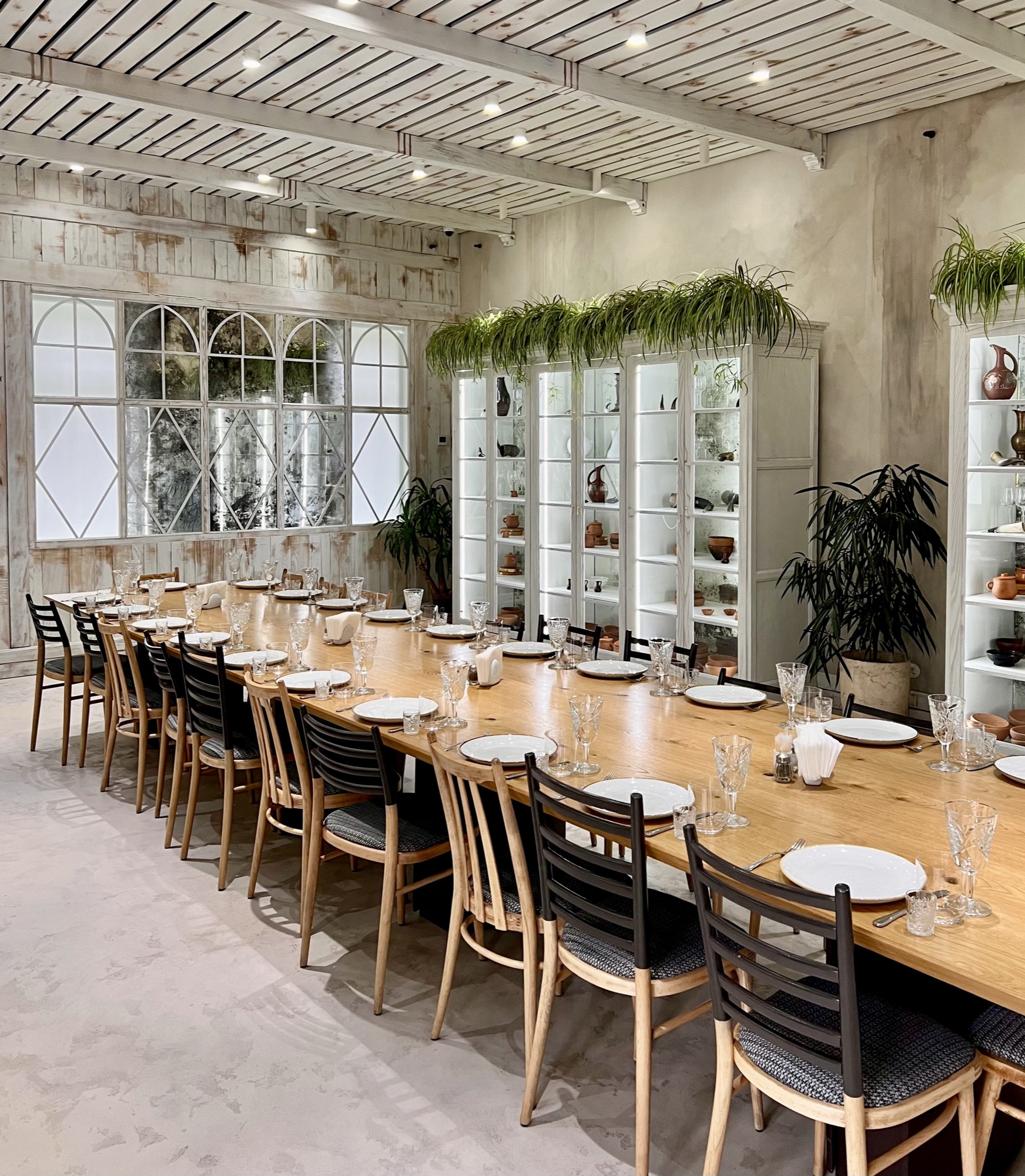 Banquet hall