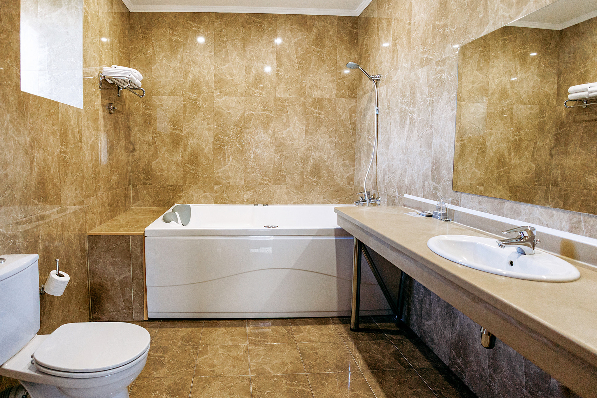 Suite №9